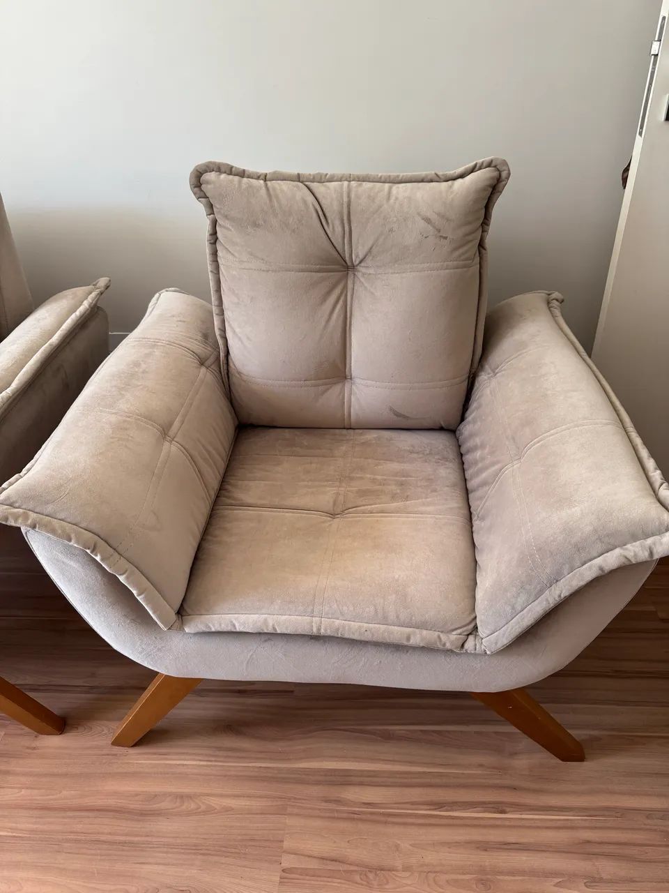 2 Poltronas - Cadeiras
