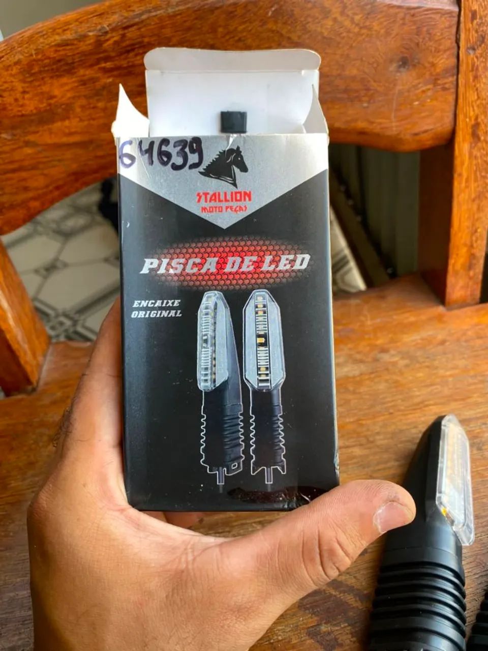 PISCA DE LED