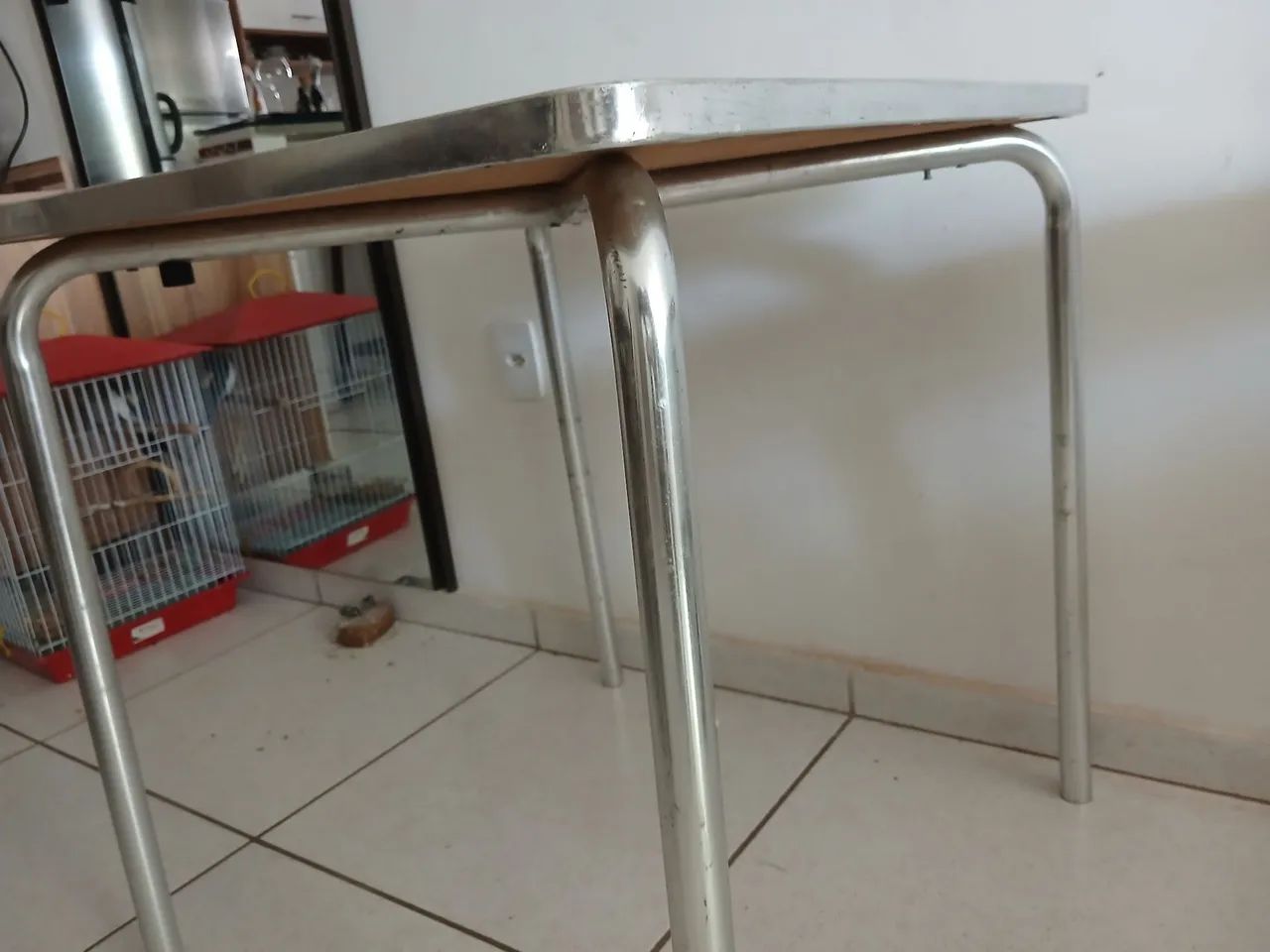 Mesa de metal  - Foto 2