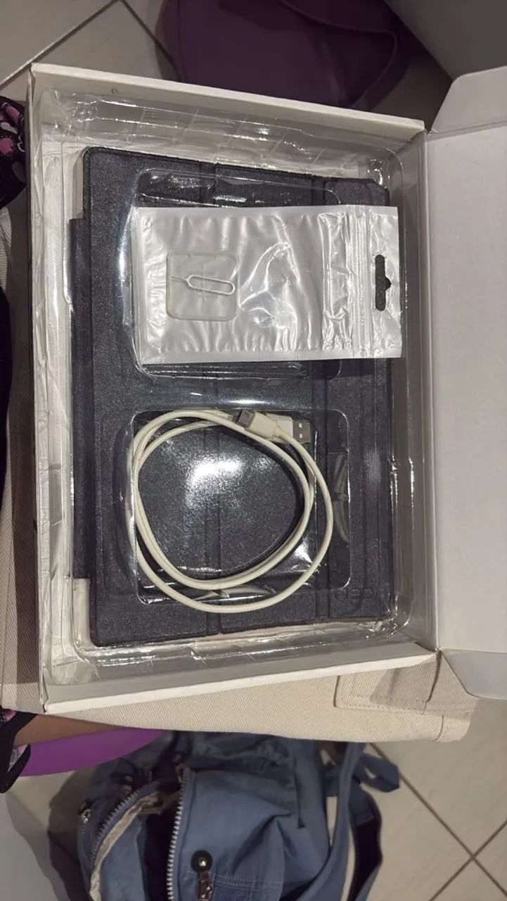Tablet Android BDF  10 Polegada] Wi-Fi  e chip telefone Com Caixa Original - Foto 5