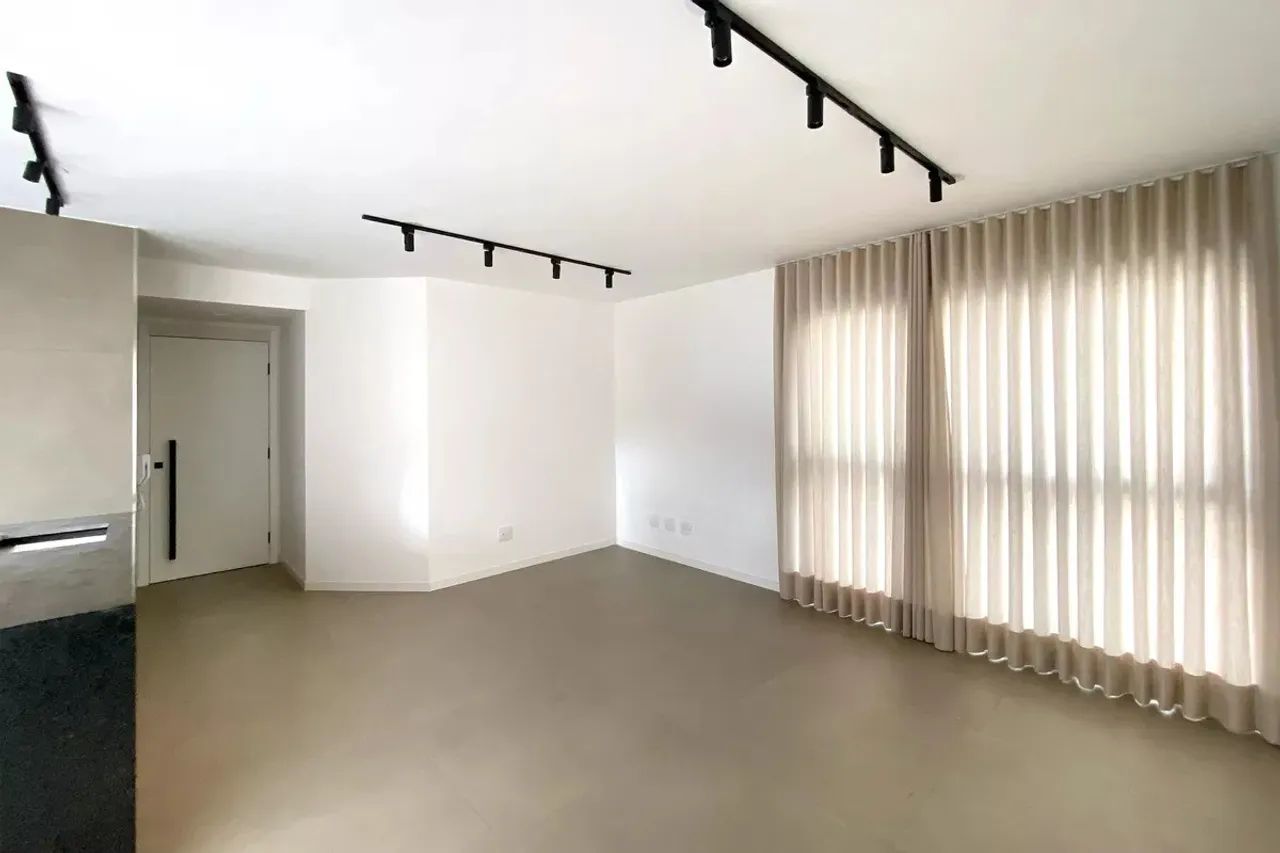 Apartamento à Venda - São Pedro, 2 Quartos, 63 m2