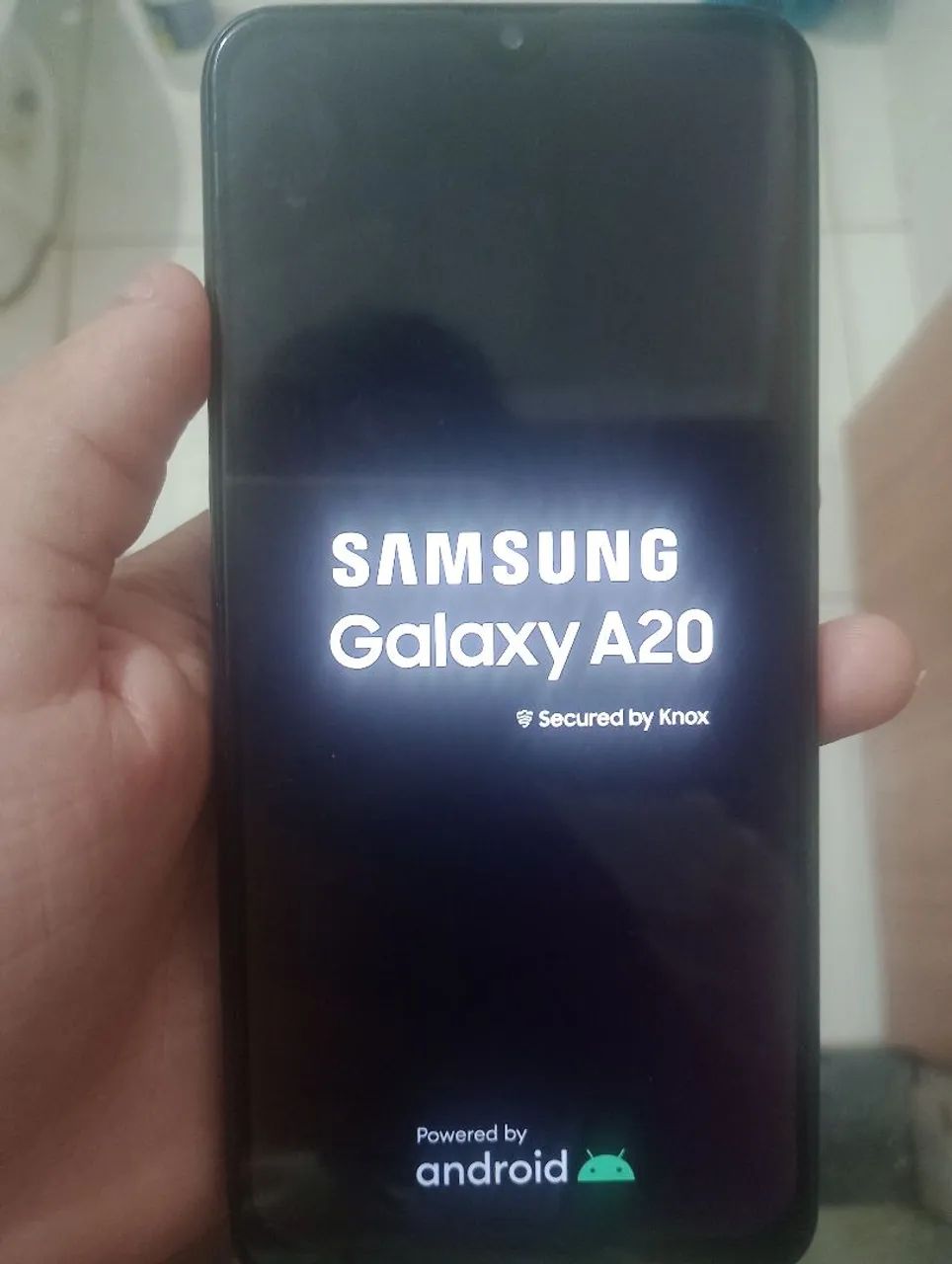 Celular A20