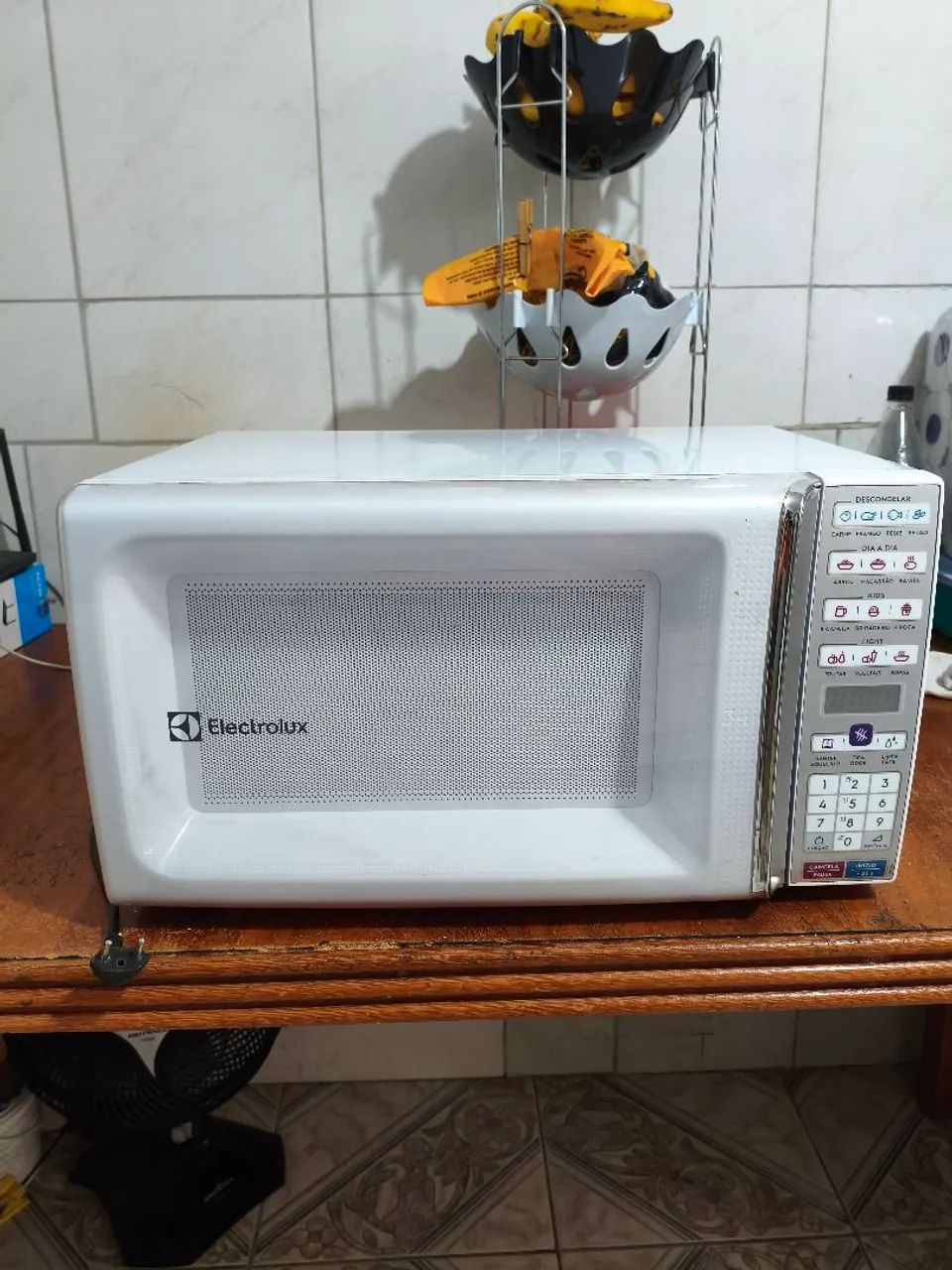 Micro-ondas Electrolux 34L - Funcionando Perfeitamente - Ótimo Estado
