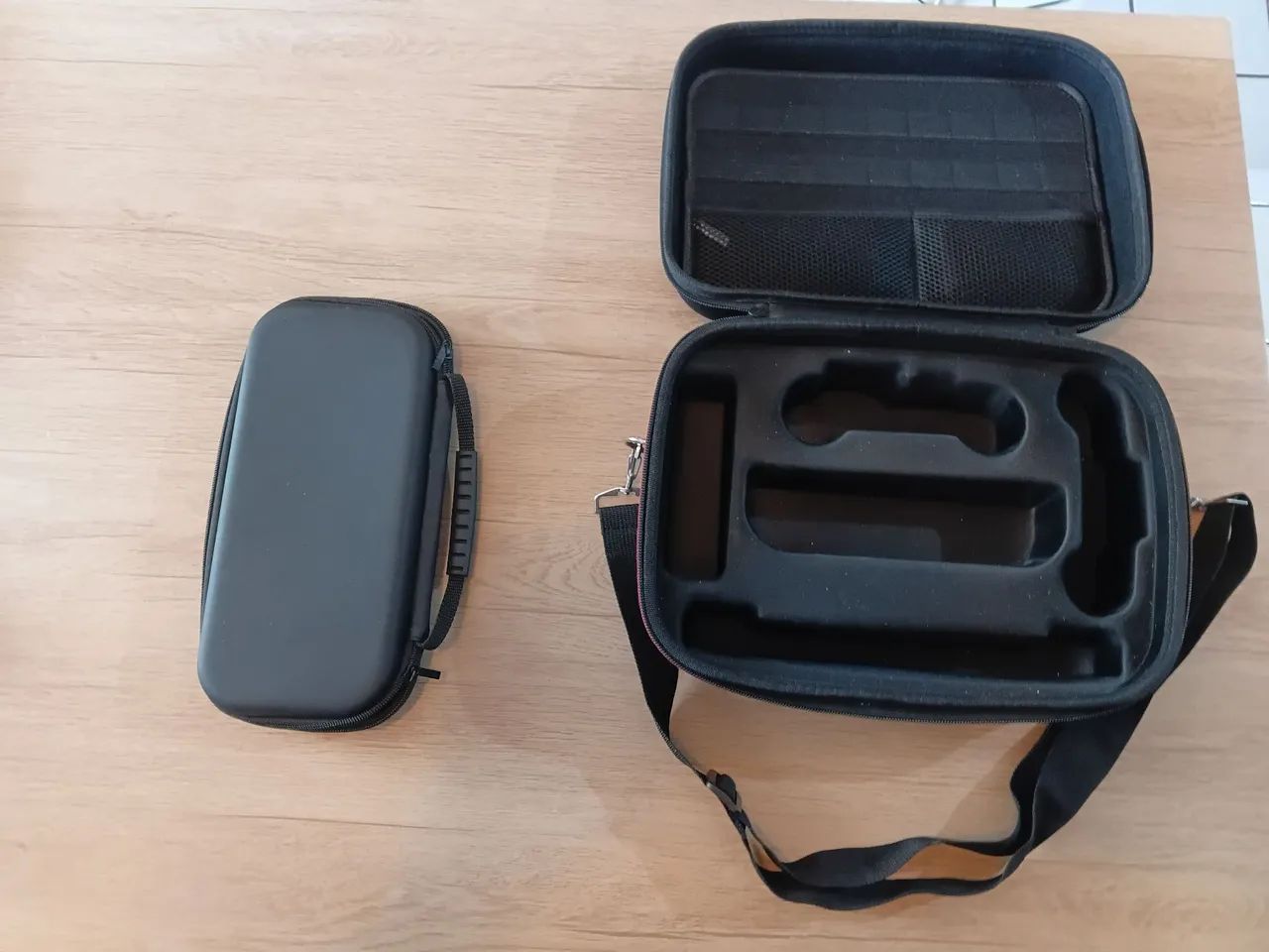 Cases, bolsas para SWITCH 2 nunca usado - Foto 3