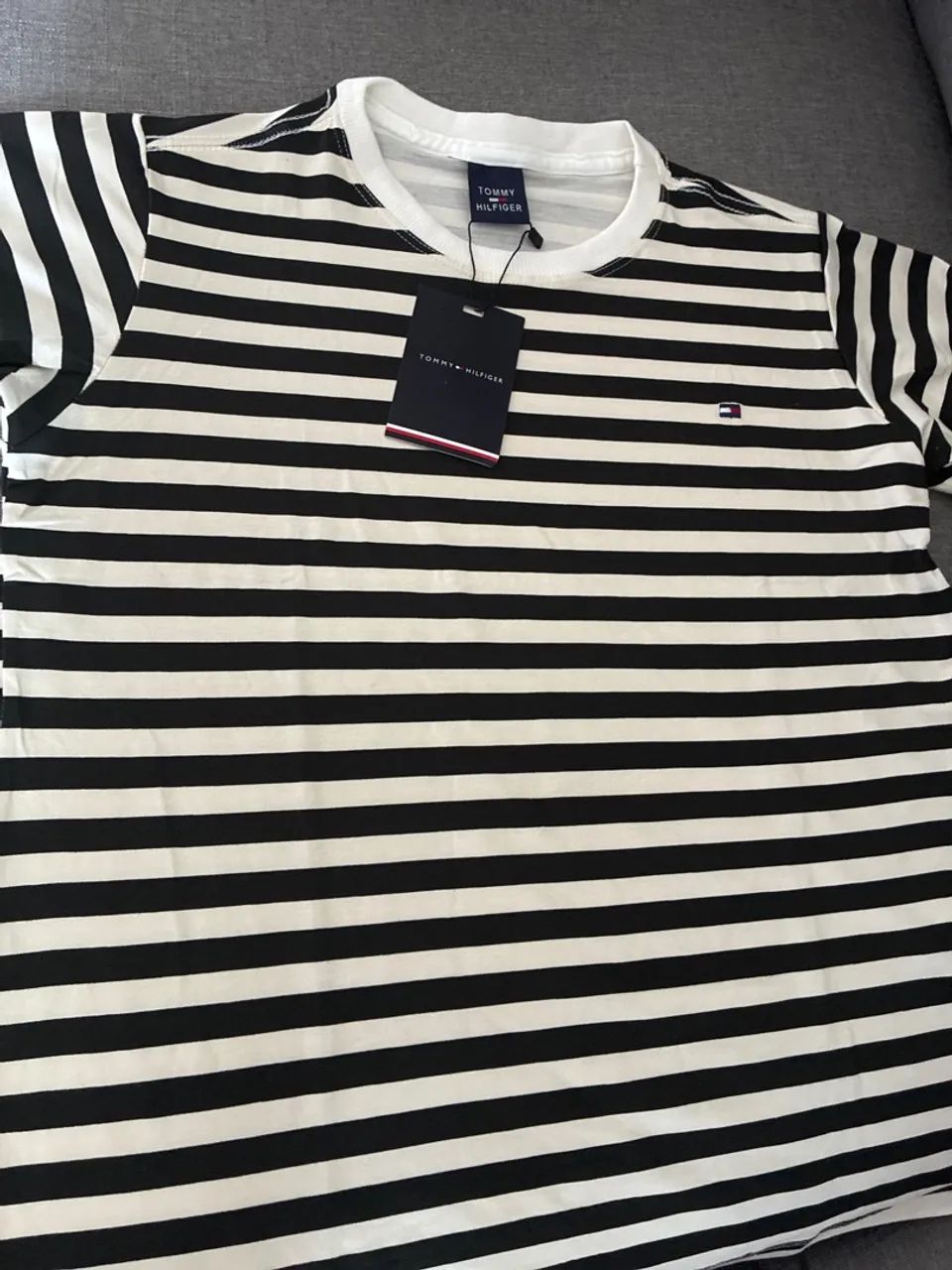 camisa tommy etiquetada!!!