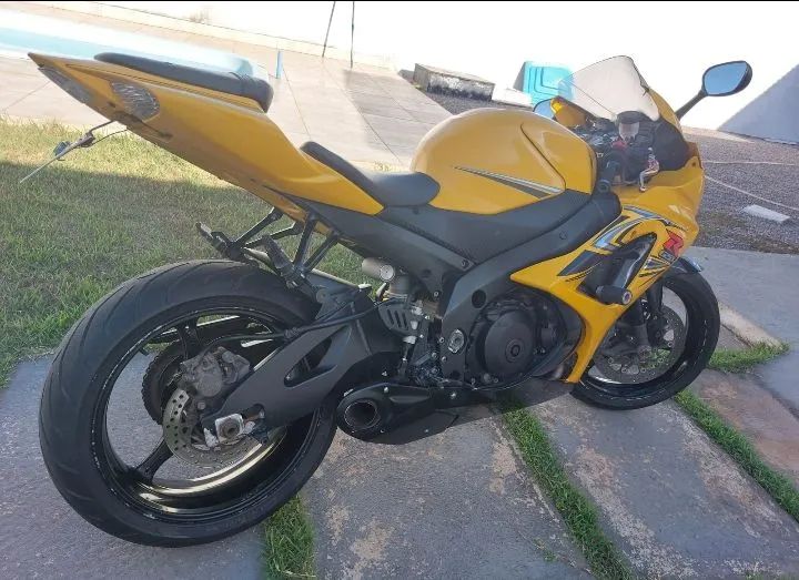 Moto esportiva  - Foto 2