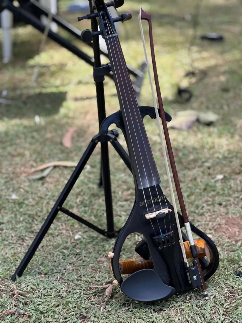 Violino elétrico 