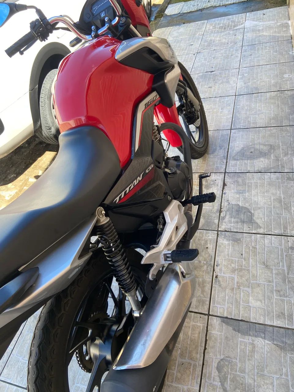 CG TITAN 2023  - Foto 3