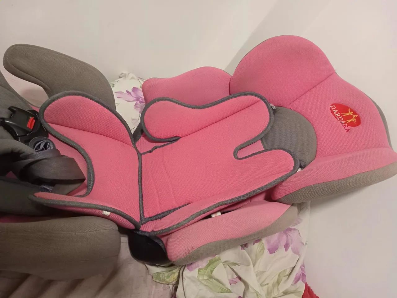 Cadeirinha pra bebe/criança 