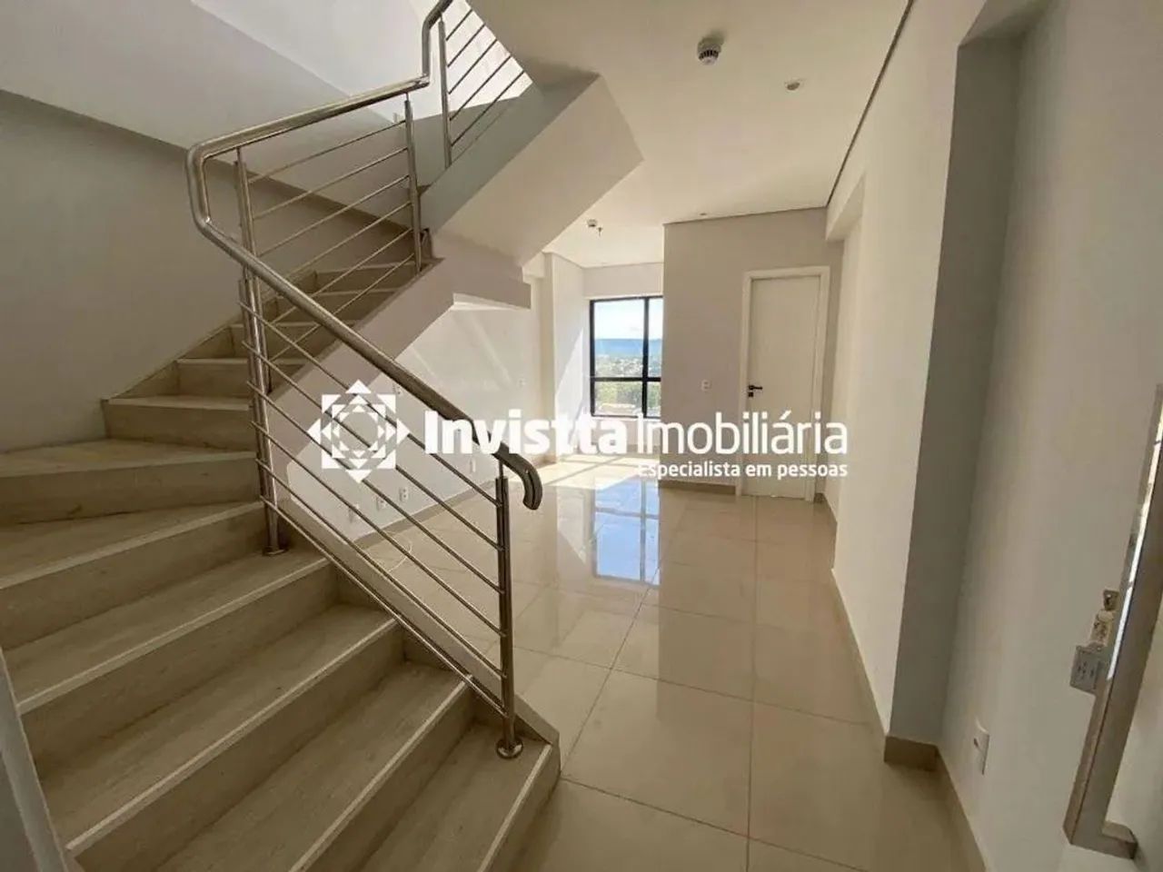 Sala comercial com pé-direito duplo no Palmas Business Center na 106 Norte - Foto 2