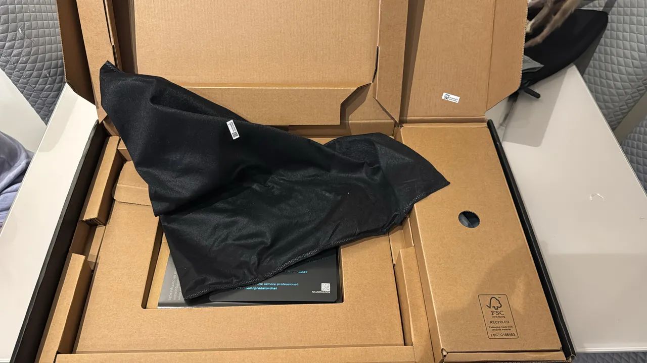 Notebook Acer predator Helios 16s Core ultra 9 Rtx 5070 ti 32gb Oled  - Foto 3