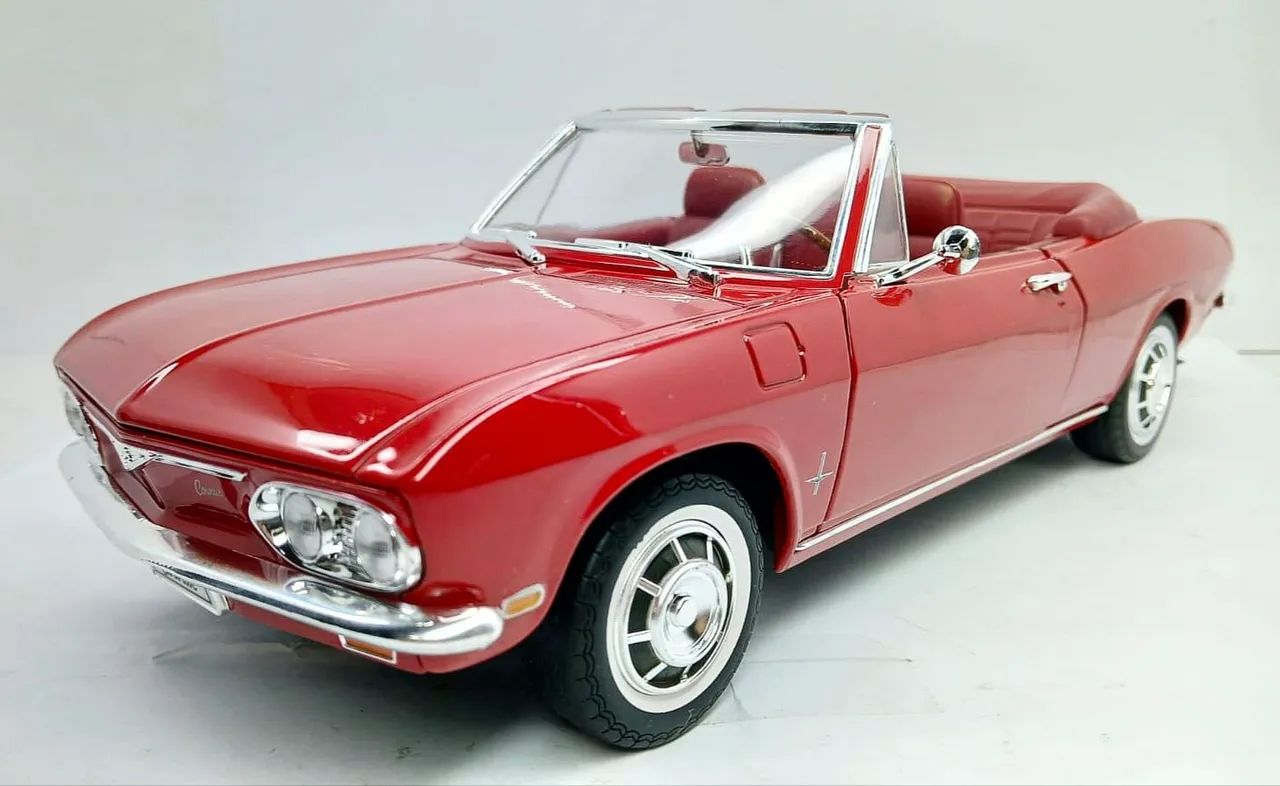 Miniatura Covair Monza 1969 1/18