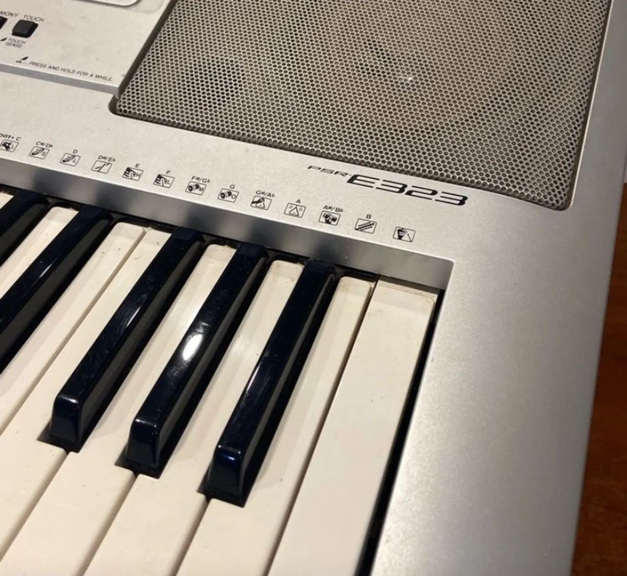 teclado yamaha psr -e323 - Foto 3