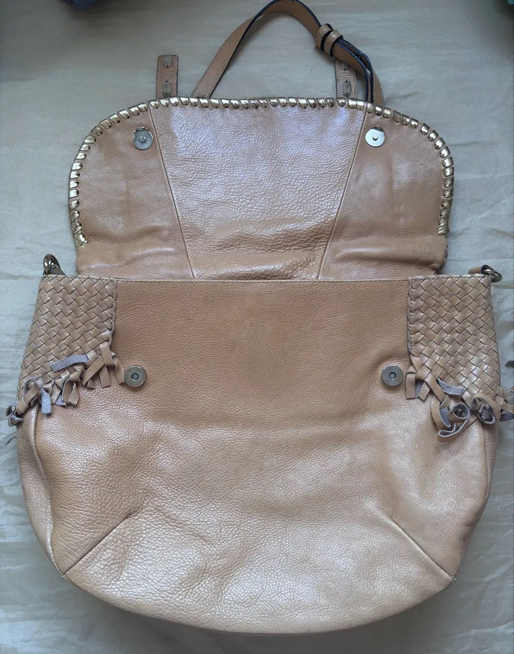Bolsa de couro tiracolo Arezzo Bege  - Foto 4