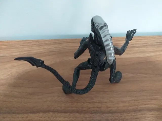 Boneco Alien Anos 90 - Foto 4