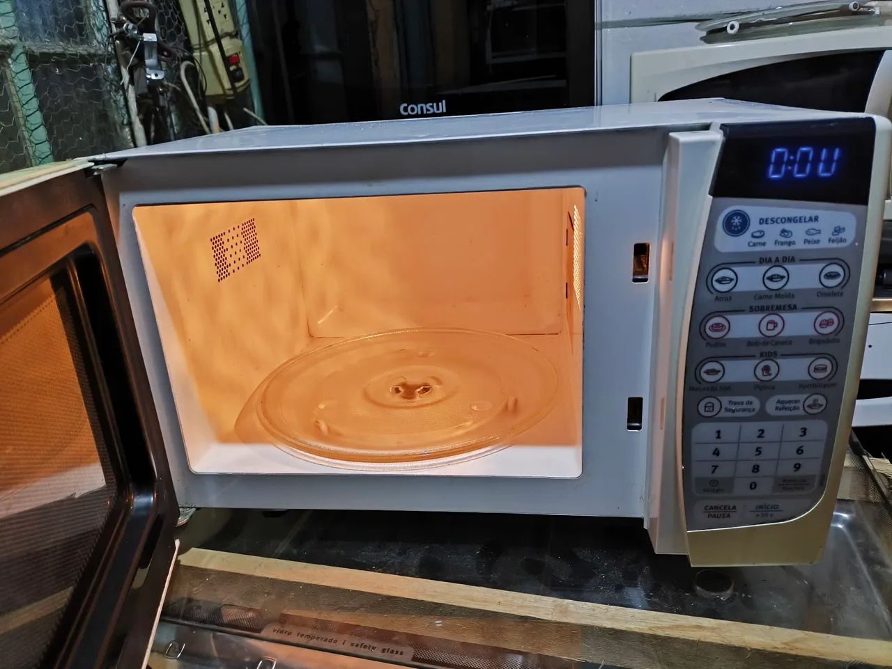 Microondas Electrolux 20 litros  - Foto 2