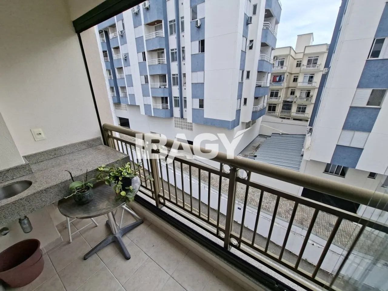 Excelente Apartamento 3 dormitório(s) em Pantanal - Florianópolis - Foto 5