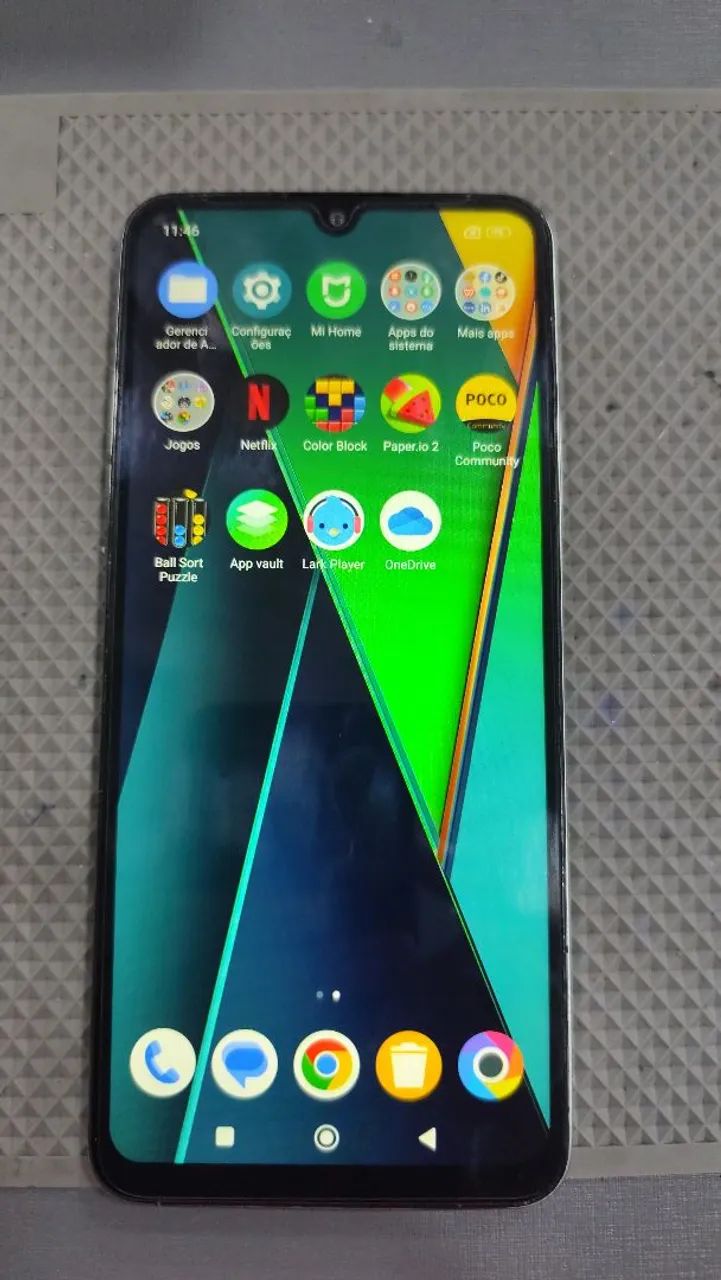 Vende-se celular Poco C75 com capinha e película de brinde, 3 meses de garantia. - Foto 2