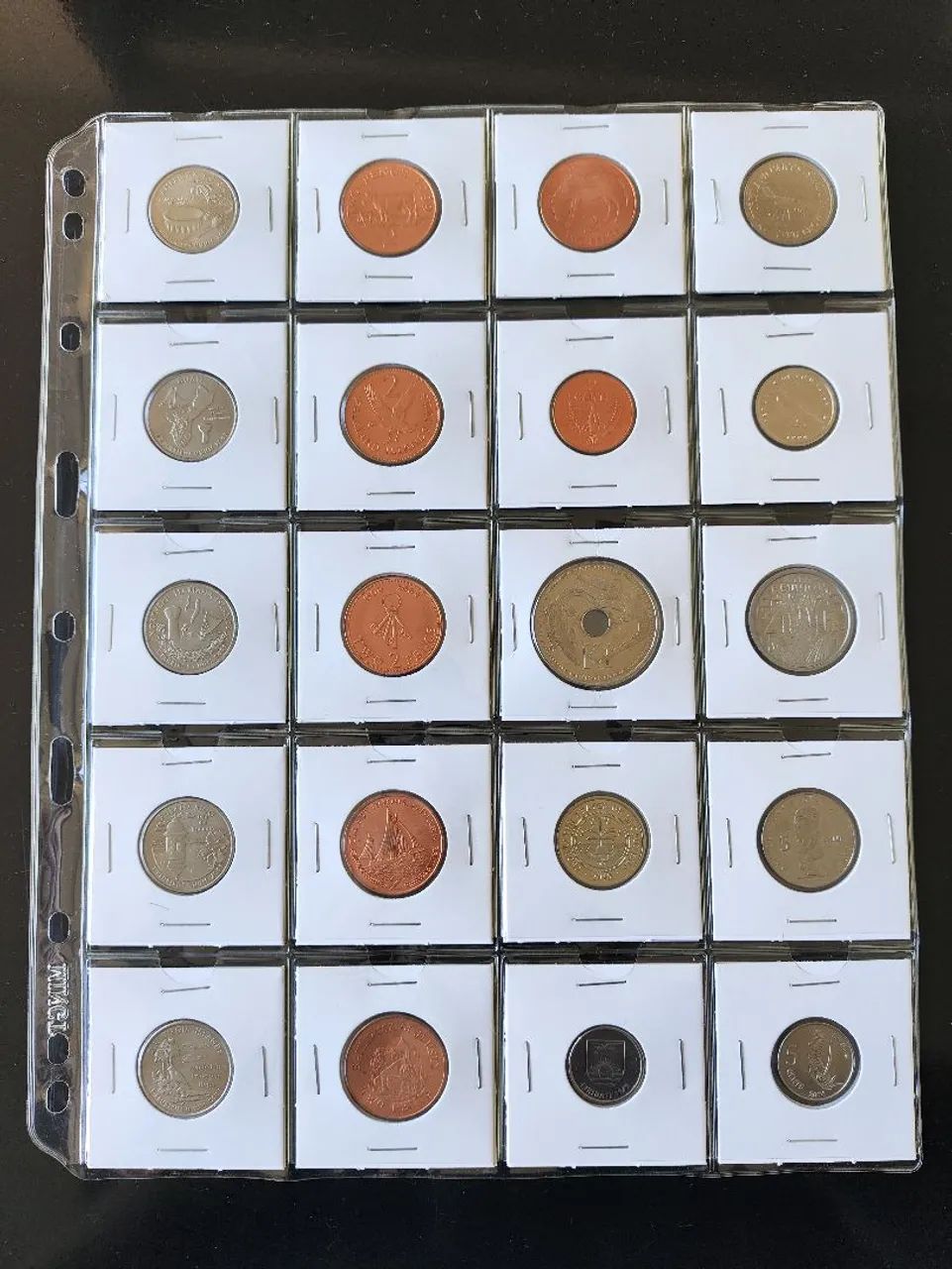 Coleção de Moedas Estrangeiras - Foto 2