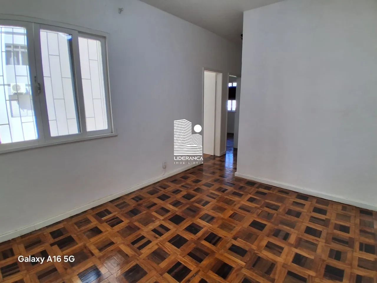 APARTAMENTO 02 DORMITÓRIOS NO BAIRRO CENTRO