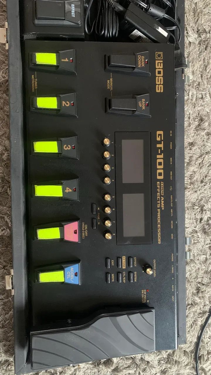 Pedaleira Boss GT100 + CLT e Case. - Foto 4