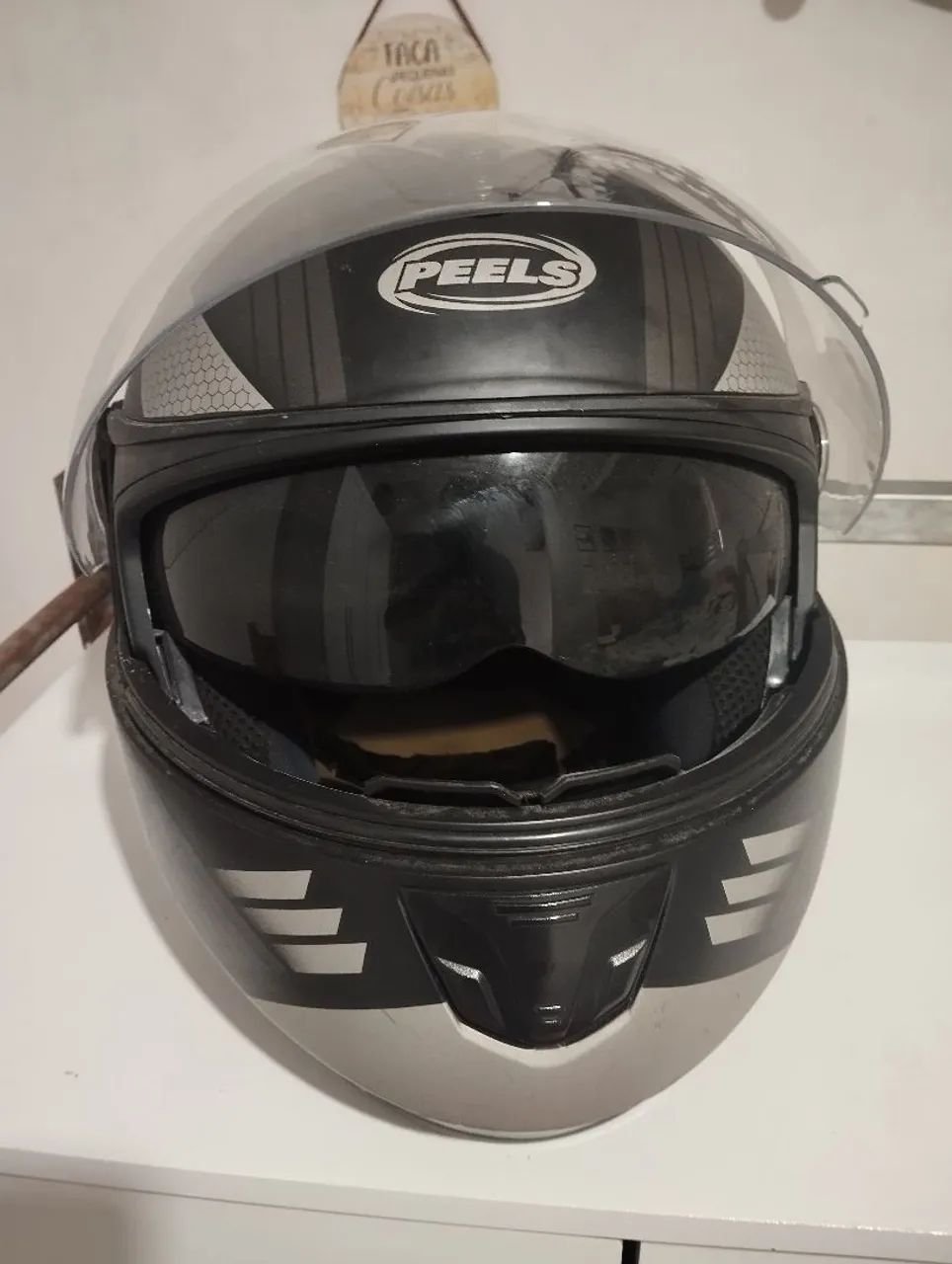 Capacete Robocop  - Foto 2