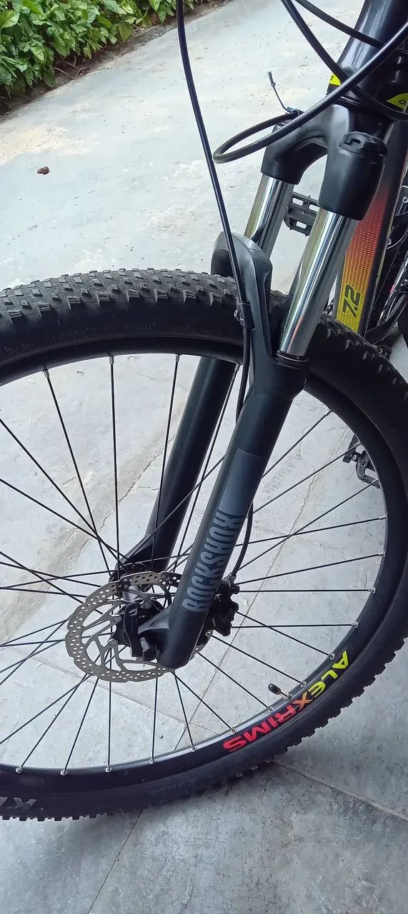 Bicicleta  - Foto 2