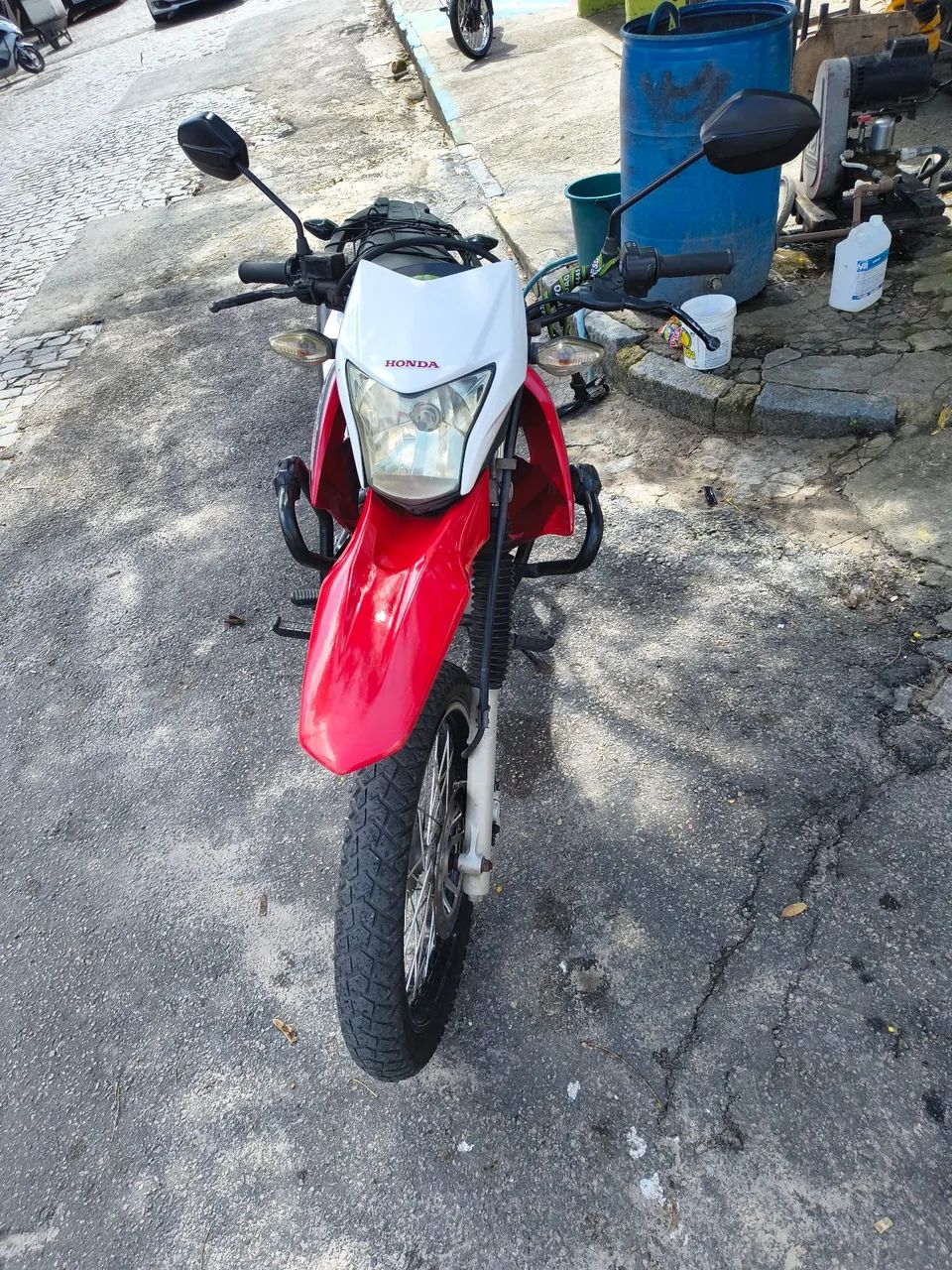 Bros 150 2014