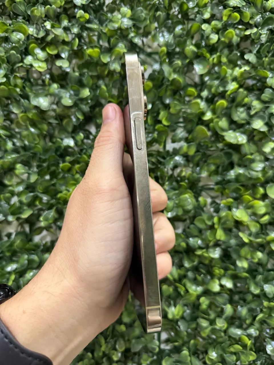 iPhone 14 Pro Max 128gb gold  - Foto 3