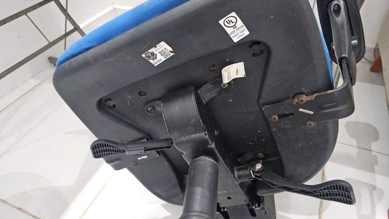 Cadeira Diretor Flexform Azul - Foto 5
