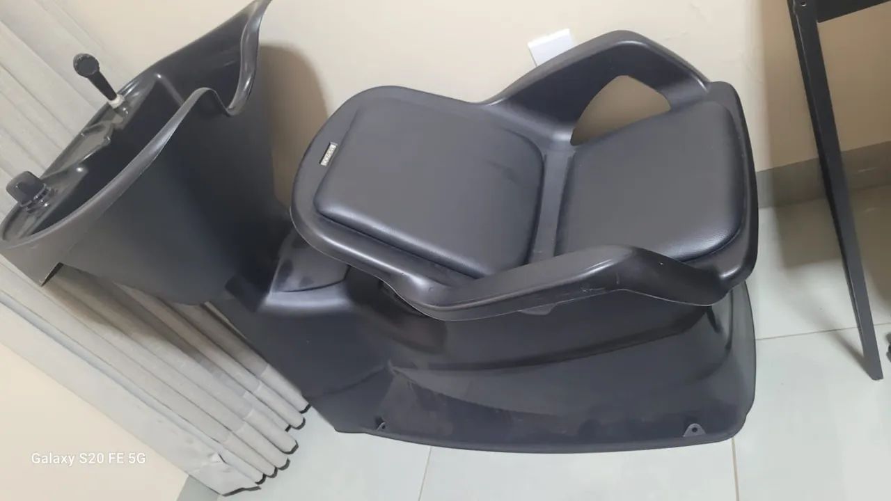 Móveis para salão  lavatório + carrinho auxiliar 