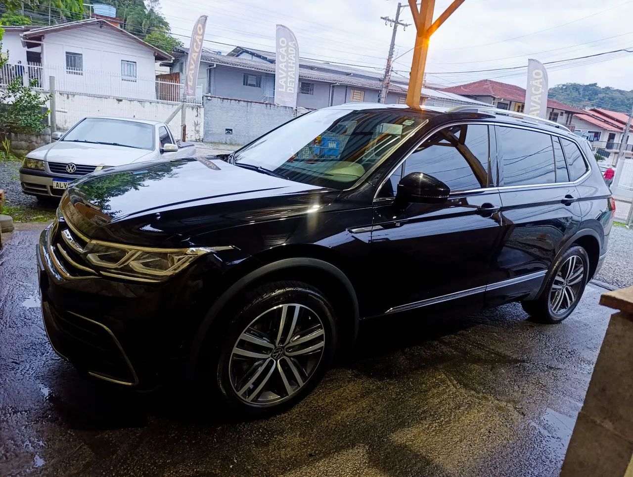 Volkswagen Tiguan TIGUAN Allspac R-Line 300 TSI 2.0 2024