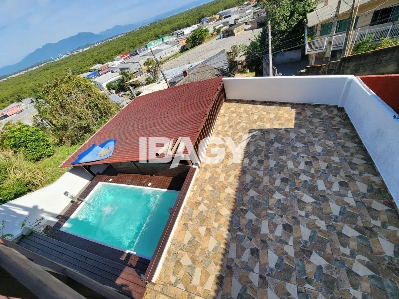 Excelente Casa 4 dormitório(s) em Rio Tavares - Florianópolis - Foto 4