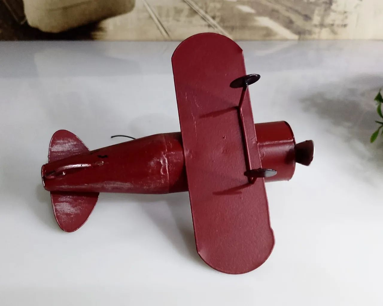Miniatura Vintage de Avião em lata. - Foto 4