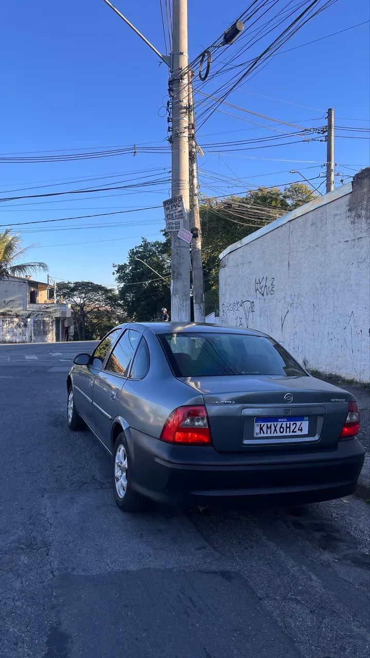 Chevrolet Vectra Vectra GL 2.2 / 2.0 MPFI 2001