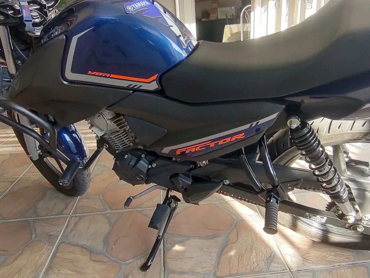 Factor 150 ED - Motocicleta de Garagem  - Foto 5