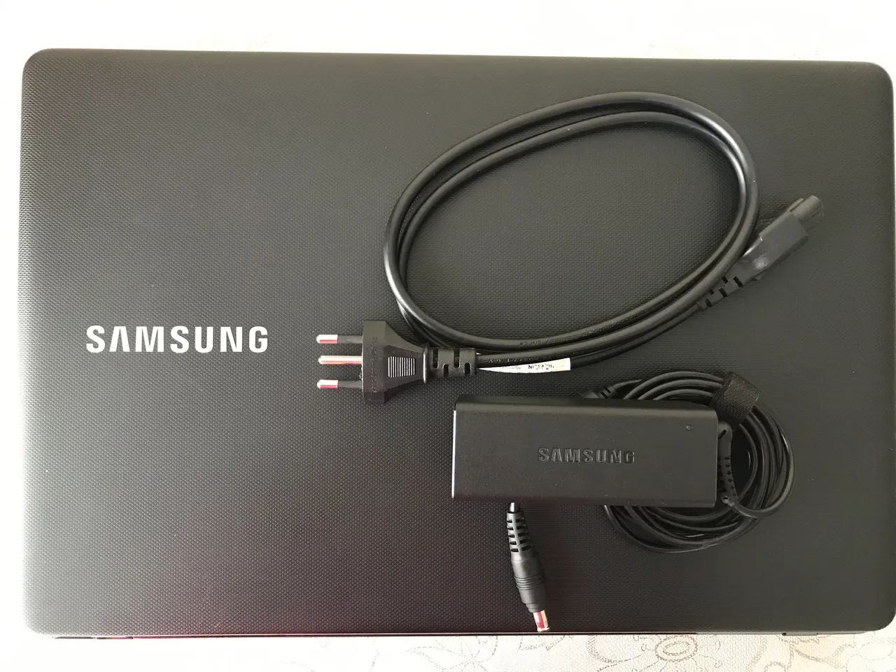 Notebook Samsung NP300E5L - Intel Core i3 | 8GB RAM | 1TB - Foto 2