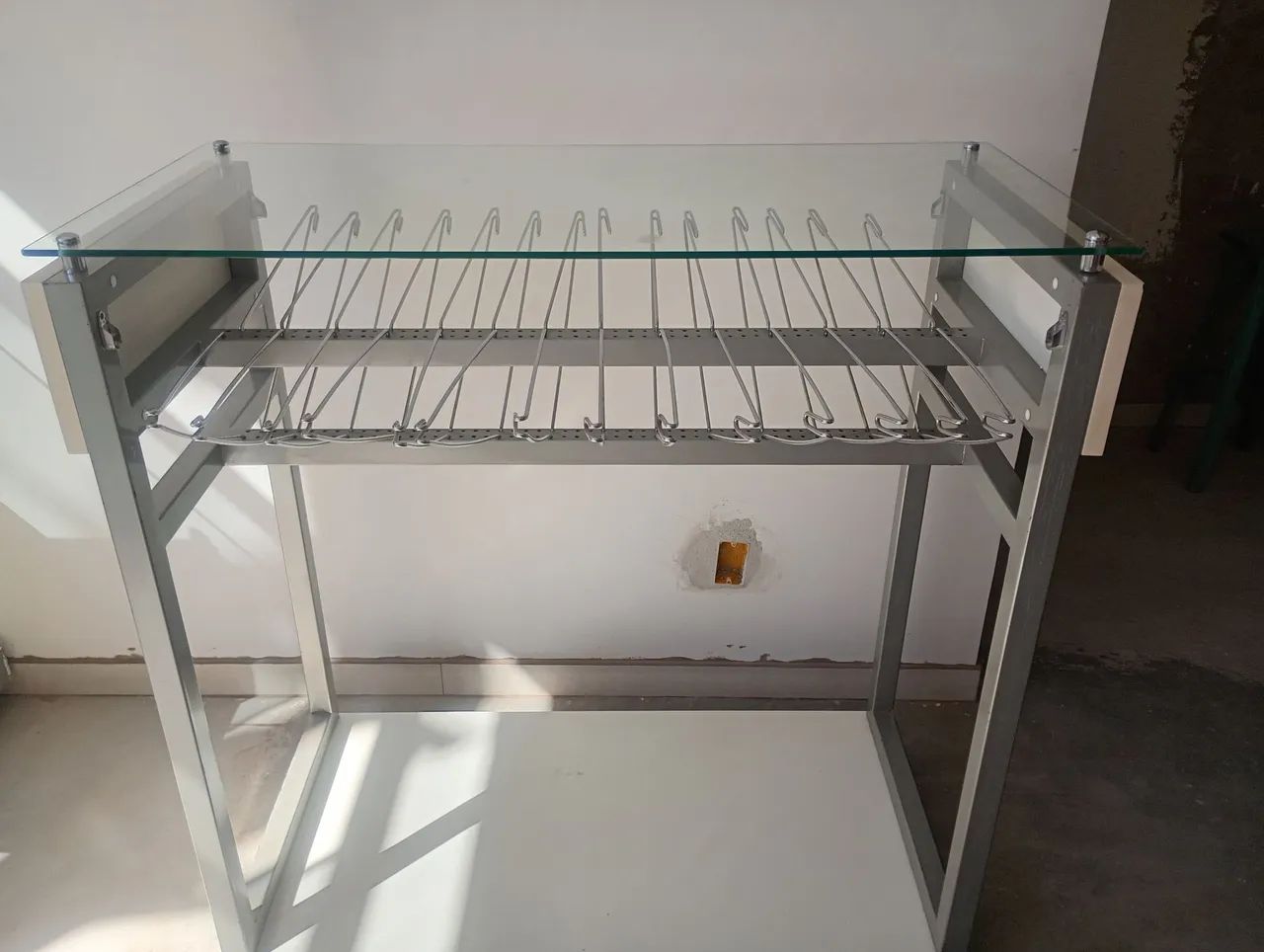 Balcão com arara para loja - Foto 4
