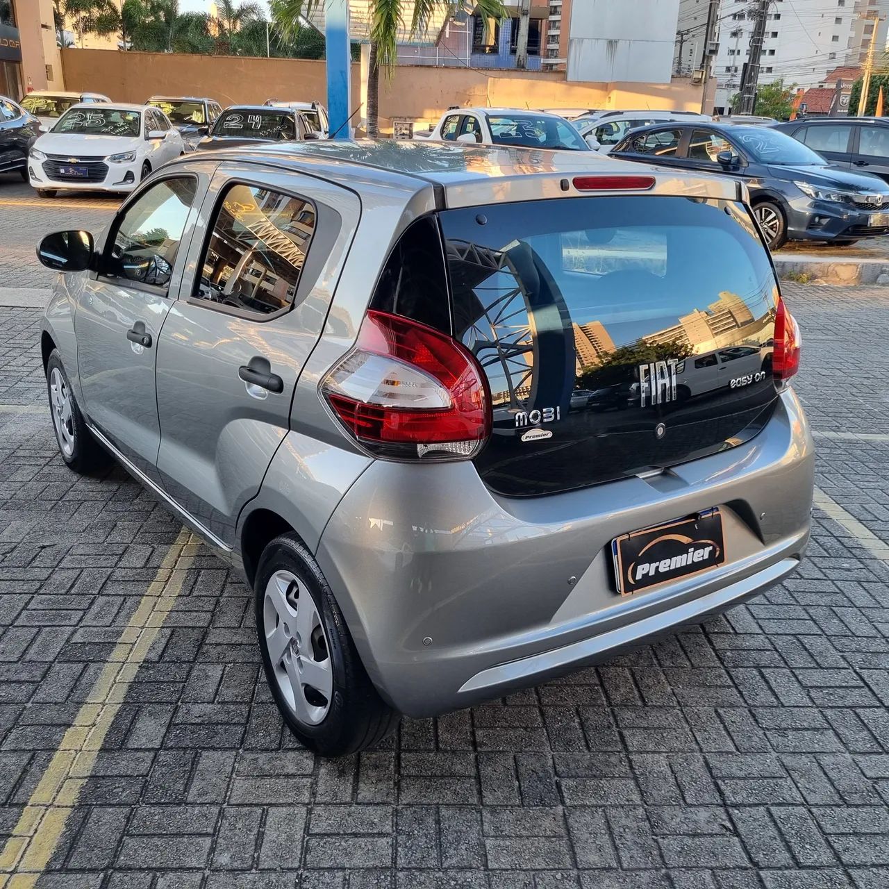 Fiat Mobi Easy ON 1.0 Fire Flex 5P. 2017 - Foto 2