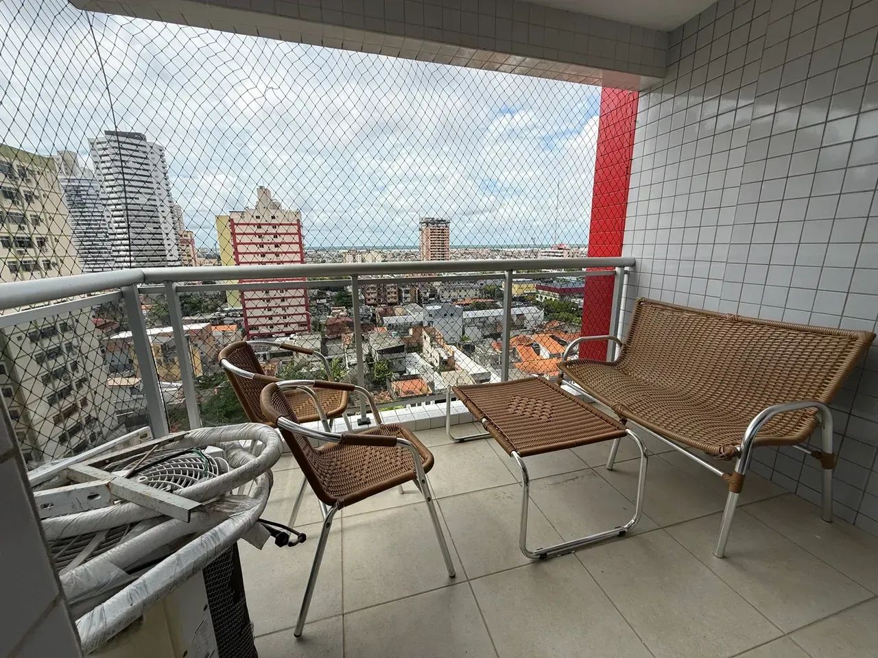 Edifício Apollos Garden | Apartamento para alugar com 76 m² | Jurunas | 2 Suítes | Sacada