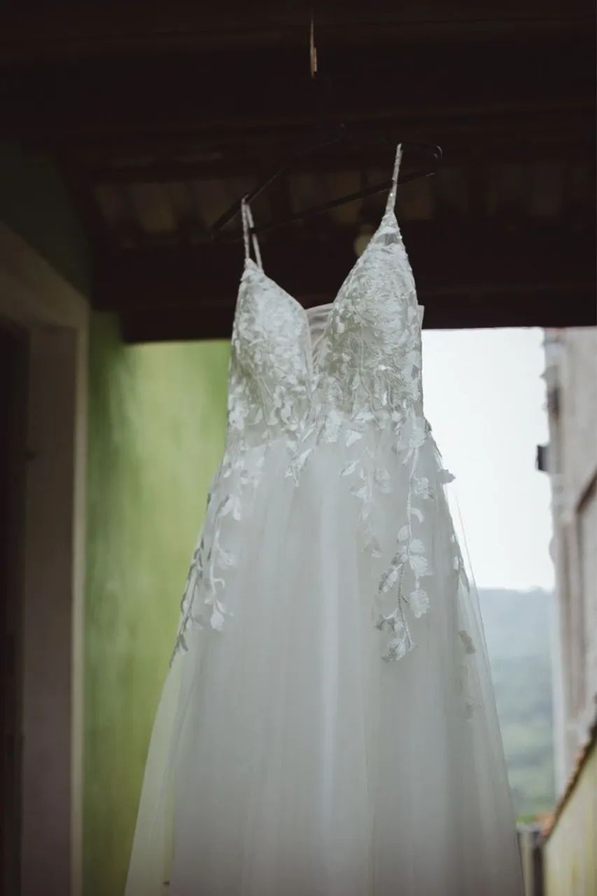 VESTIDO DE NOIVA EM TULE