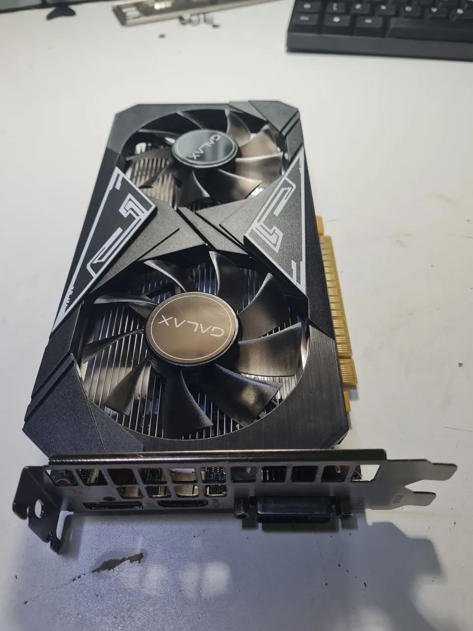 GTX 1650 4GB GDDR6. - Foto 3