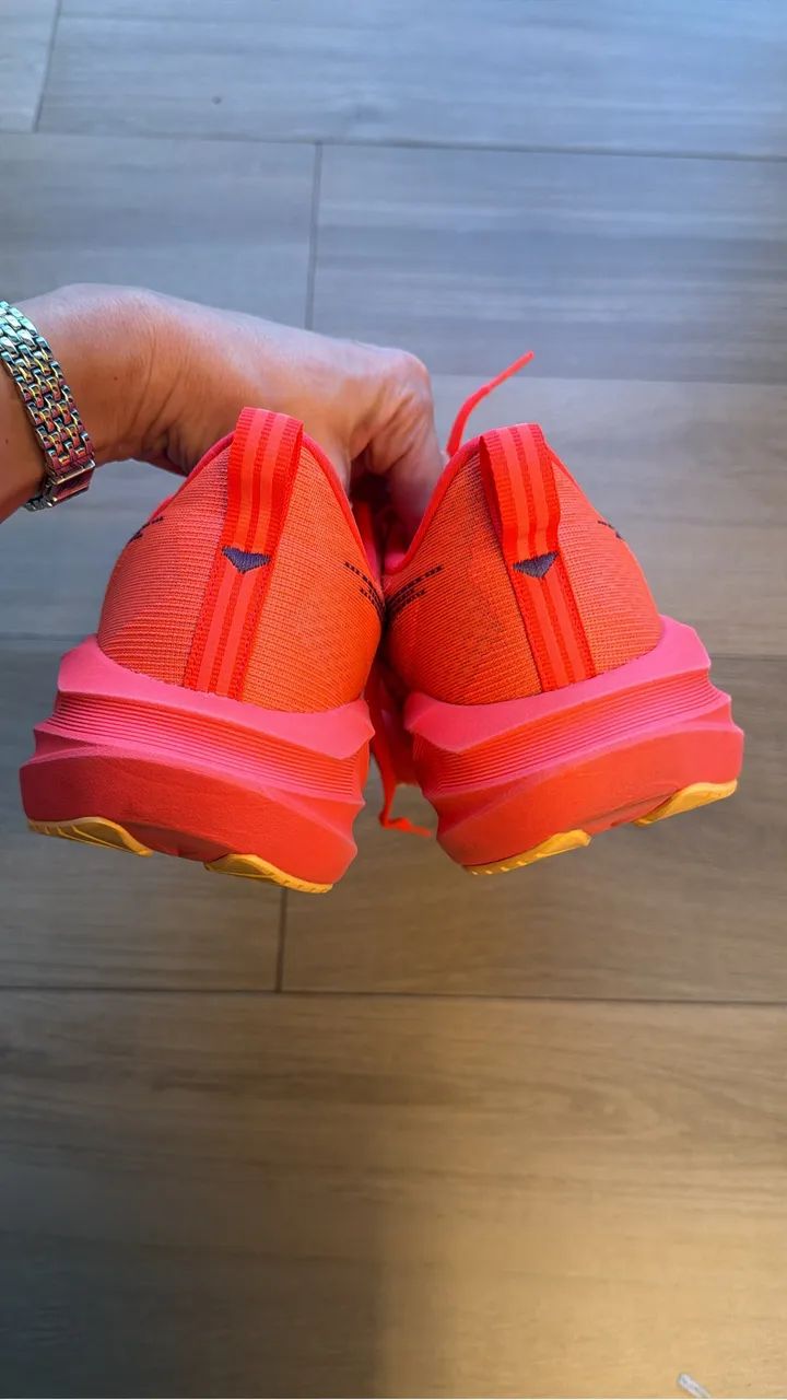 Vendo tênis asics novablast 5 - Foto 3