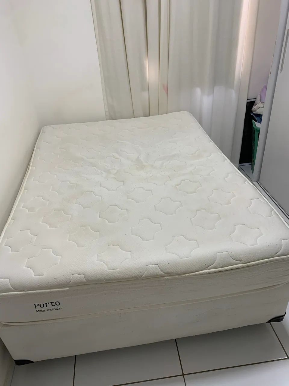 Cama box casal 