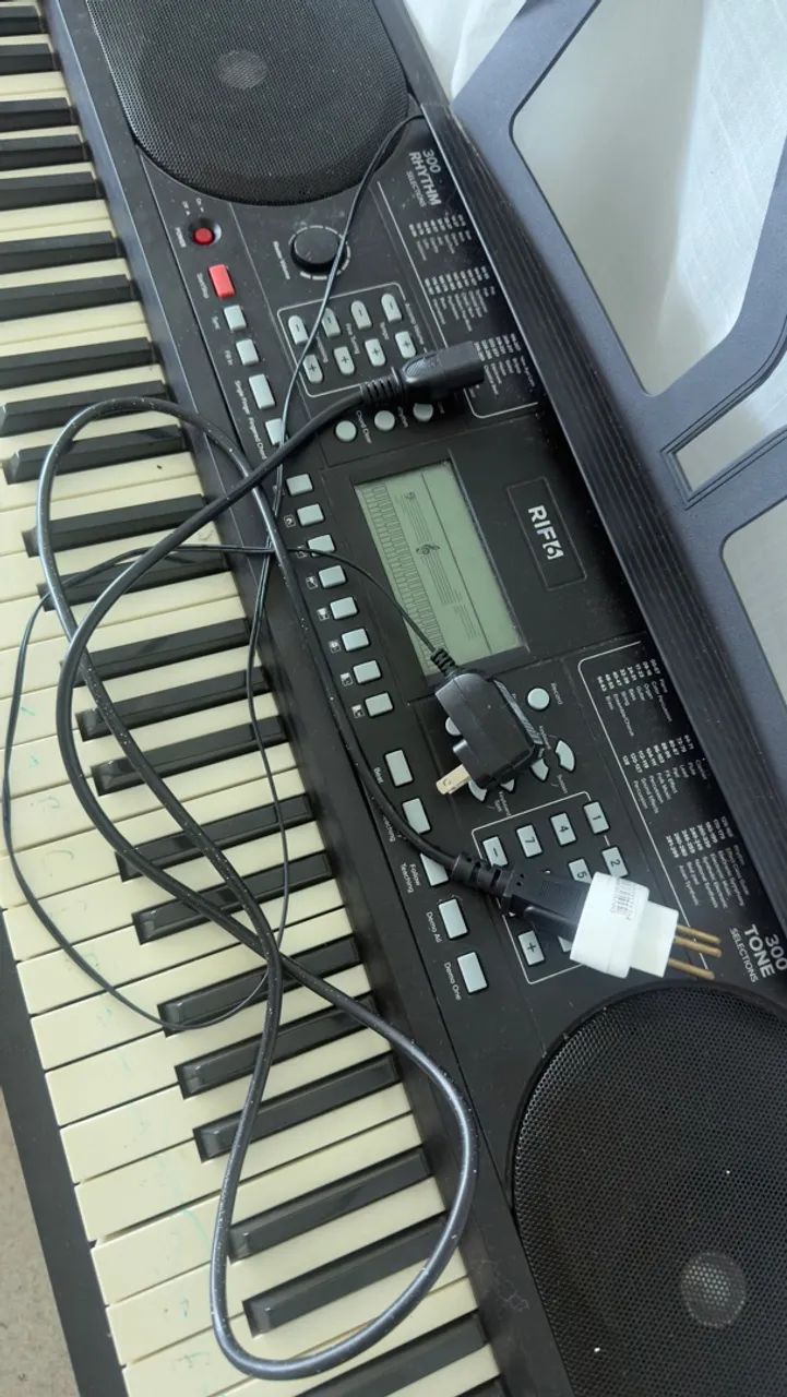 Teclado musical importado  - Foto 3
