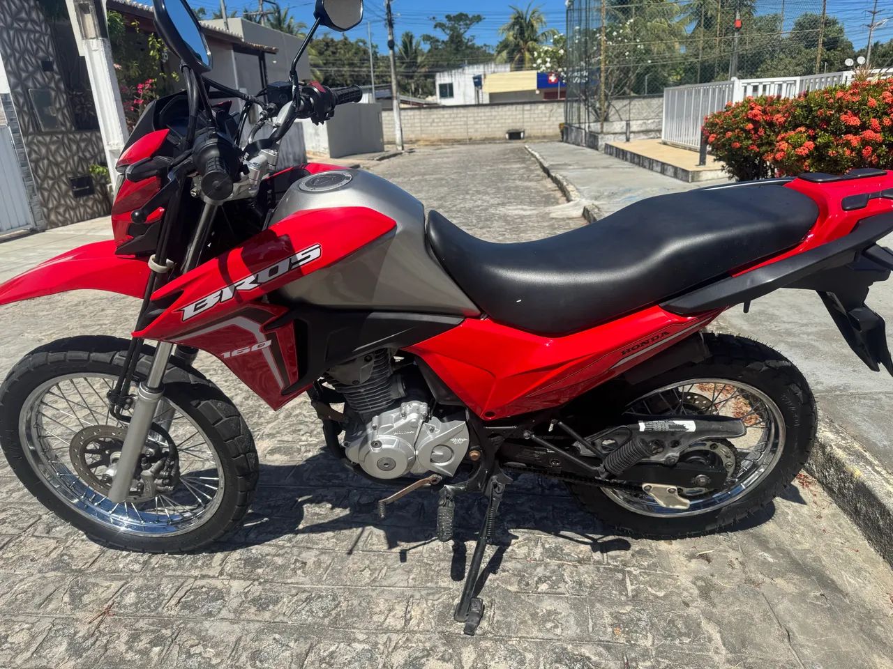 Vendo Bros 2022/2023, só pegar e andar! - Foto 4