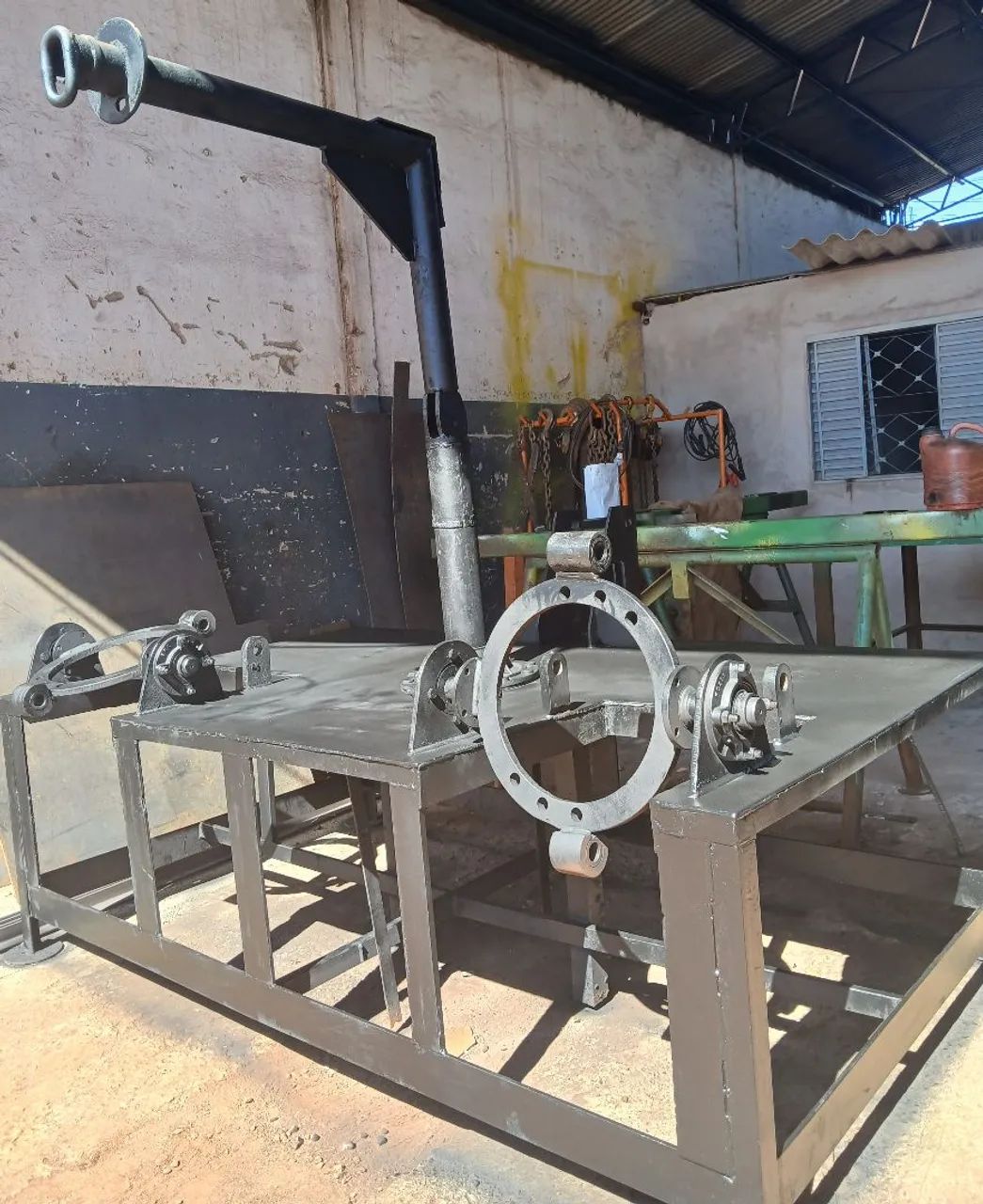 Mesa Gabarito para Montagem e Recuperação de Componentes Pesados - Foto 3