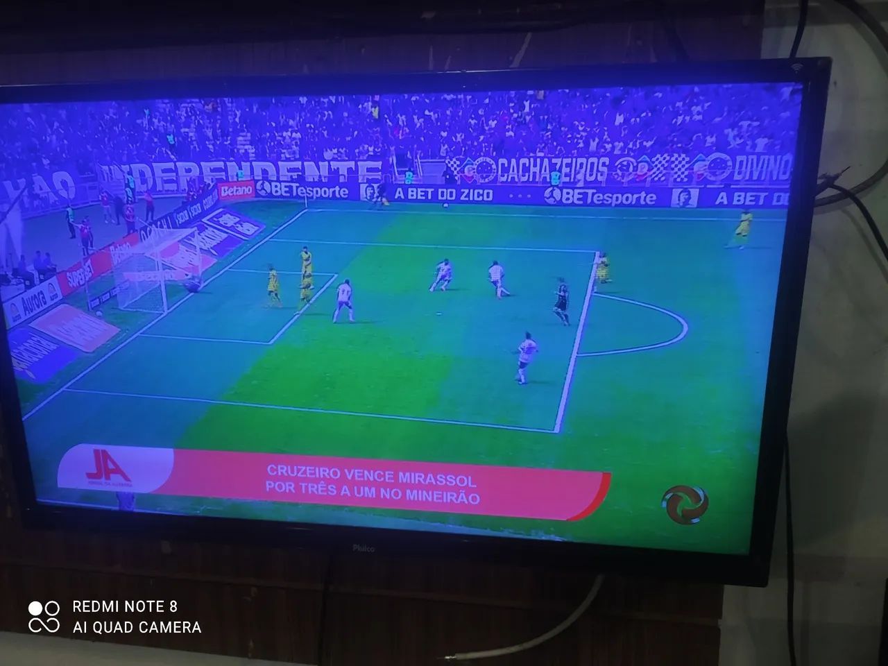 Vendo 4 tvs com garantia barato  - Foto 2