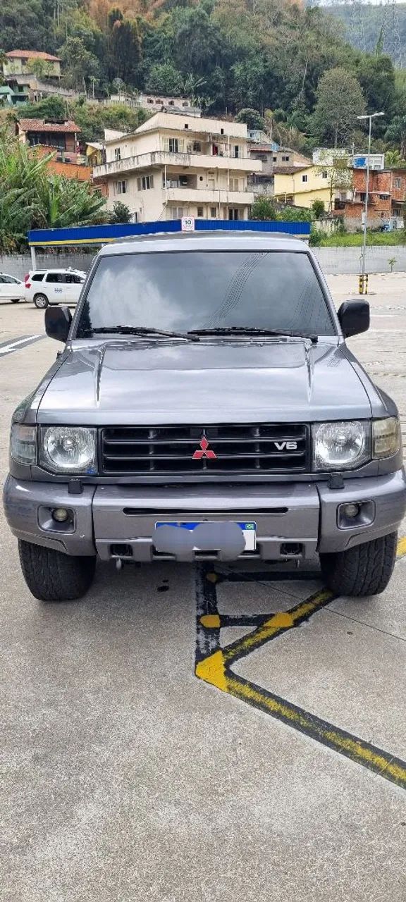 Mitsubishi Pajero GLS 3.5 V6 4P Aut. 1999