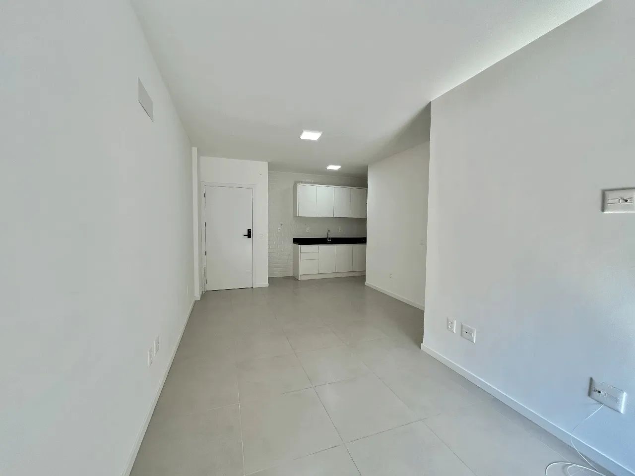 Apartamento de 2 dormitórios à venda no Cacupé - Foto 4